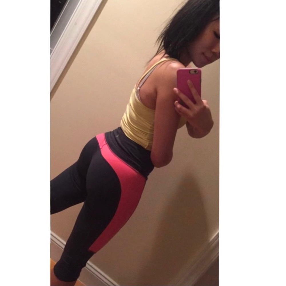 Old Navy Capri ColorBlocking Leggings
